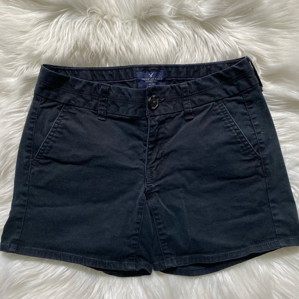 Donated to Women in Distress 
American Eagle Stretch MIDI black shorts